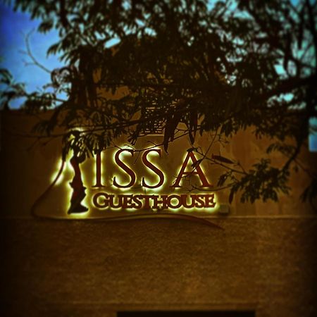 Issa Guesthouse Usakos Exteriör bild